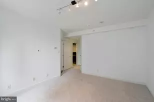 219 S 18th St, Philadelphia, PA 19103 - Photo 11