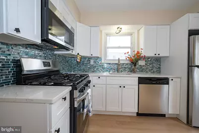 8212 Chelwynde Avenue, Philadelphia, PA 19153 - Photo 21