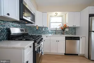 8212 Chelwynde Ave, Philadelphia, PA 19153 - Photo 21