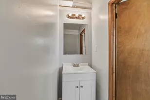 649 N 53rd St, Philadelphia, PA 19131 - Photo 17