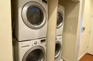 2548 S 2nd St, Philadelphia, PA 19148 - Photo 17