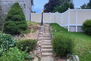 220 County Line Rd, Philadelphia, PA 19116 - Photo 41