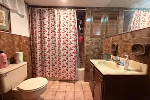 220 County Line Rd, Philadelphia, PA 19116 - Photo 37