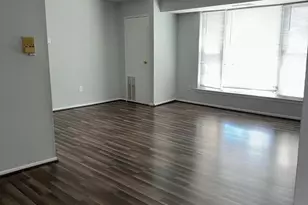 2201 Strahle St, Philadelphia, PA 19152 - Photo 3