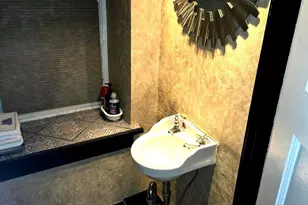 2310 - 12 N 52nd St, Philadelphia, PA 19131 - Photo 15