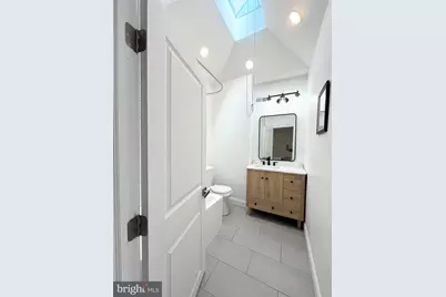 5709 Hoffman Avenue, Philadelphia, PA 19143 - Photo 15