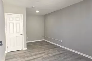 1525 Morris St, Philadelphia, PA 19145 - Photo 9