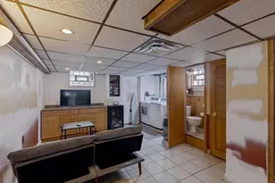 581 Acorn St, Philadelphia, PA 19128 - Photo 21