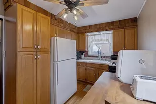 581 Acorn St, Philadelphia, PA 19128 - Photo 11