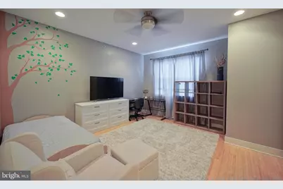 908 N Front Street, Philadelphia, PA 19123 - Photo 21