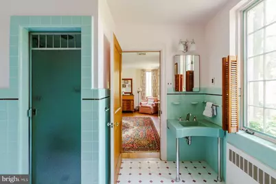 401 W Springfield Avenue, Philadelphia, PA 19118 - Photo 17