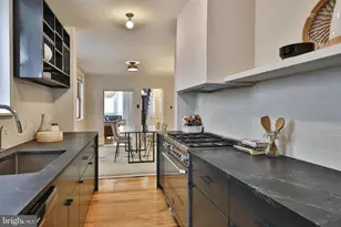 2805 Poplar St, Philadelphia, PA 19130 - Photo 13