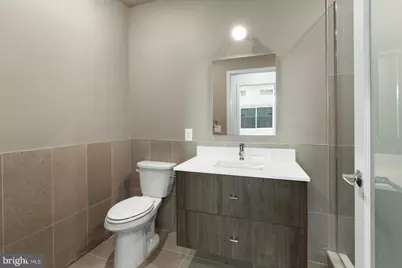 525 N 41st Street #206, Philadelphia, PA 19104 - Photo 17