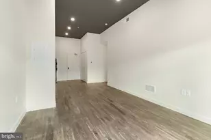 525 N 41st St, Philadelphia, PA 19104 - Photo 11