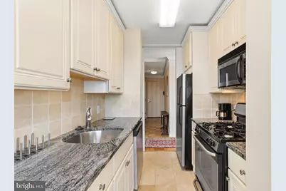 200 Locust Street #29A-N, Philadelphia, PA 19106 - Photo 15