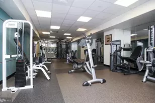 200 Locust St, Philadelphia, PA 19106 - Photo 45