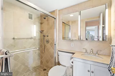 200 Locust Street #29A-N, Philadelphia, PA 19106 - Photo 21