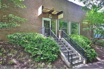 200 Locust Street #29A-N, Philadelphia, PA 19106 - Photo 43