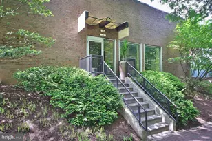 200 Locust St, Philadelphia, PA 19106 - Photo 43