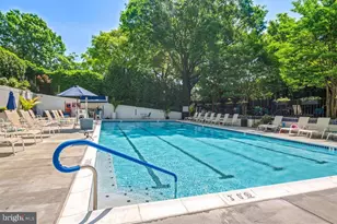 200 Locust St, Philadelphia, PA 19106 - Photo 33