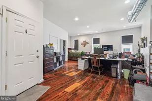 2557 Amber St, Philadelphia, PA 19125 - Photo 13