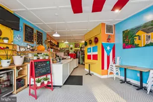 2557 Amber St, Philadelphia, PA 19125 - Photo 5