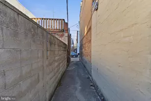 1831 S 21st St, Philadelphia, PA 19145 - Photo 11