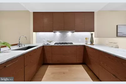 2110 Sansom Street, Philadelphia, PA 19103 - Photo 11