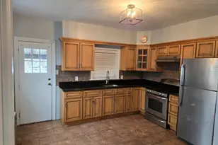 460 Shurs Ln, Philadelphia, PA 19128 - Photo 5
