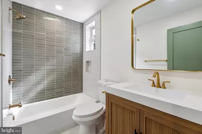 438 McClellan Street, Philadelphia, PA 19148 - Photo 13