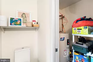 847 N 16th St, Philadelphia, PA 19130 - Photo 11