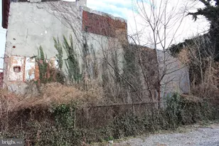 1602 W Thompson St, Philadelphia, PA 19121 - Photo 5