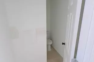 630 W Mayfield St, Philadelphia, PA 19133 - Photo 9