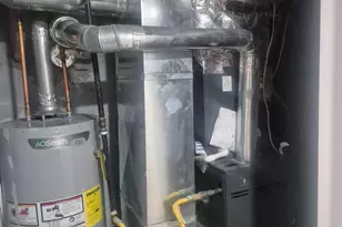 6157 Lebanon Ave, Philadelphia, PA 19151 - Photo 11