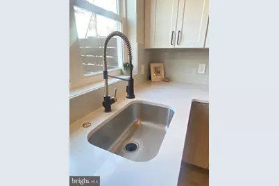 2213 Wilder Street, Philadelphia, PA 19146 - Photo 11