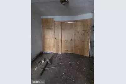 1527 S Etting Street, Philadelphia, PA 19146 - Photo 3