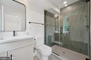 610 N Brenna Walk, Philadelphia, PA 19123 - Photo 41