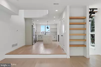 610 N Brenna Walk, Philadelphia, PA 19123 - Photo 15