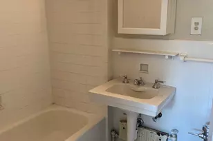 2031 Locust St, Philadelphia, PA 19103 - Photo 7