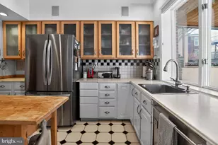 826 Bainbridge St, Philadelphia, PA 19147 - Photo 13