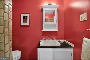 826 Bainbridge St, Philadelphia, PA 19147 - Photo 33