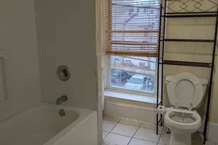 3450 Sunnyside Ave, Philadelphia, PA 19129 - Photo 11