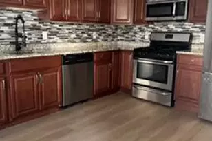 335 Unruh Ave, Philadelphia, PA 19111 - Photo 9