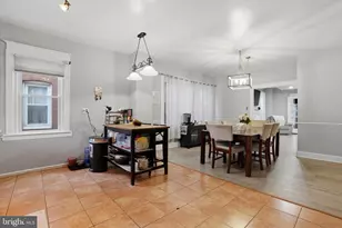 7032 Erdrick St, Philadelphia, PA 19135 - Photo 9