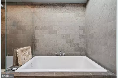1228 Arch Street #8A, Philadelphia, PA 19107 - Photo 35