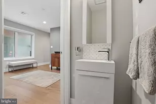 611 N Galloway St, Philadelphia, PA 19123 - Photo 5