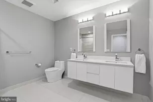 611 N Galloway St, Philadelphia, PA 19123 - Photo 27