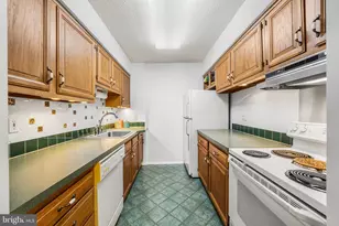 1420 Locust St, Philadelphia, PA 19102 - Photo 15