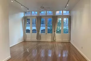 261 N 3rd St, Philadelphia, PA 19106 - Photo 3