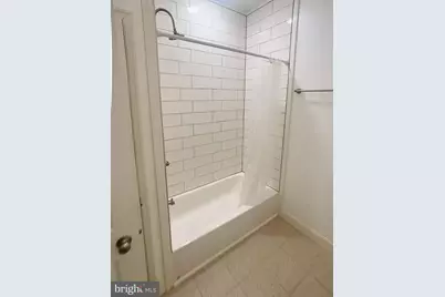 261 N 3rd Street #UNIT 2, Philadelphia, PA 19106 - Photo 15